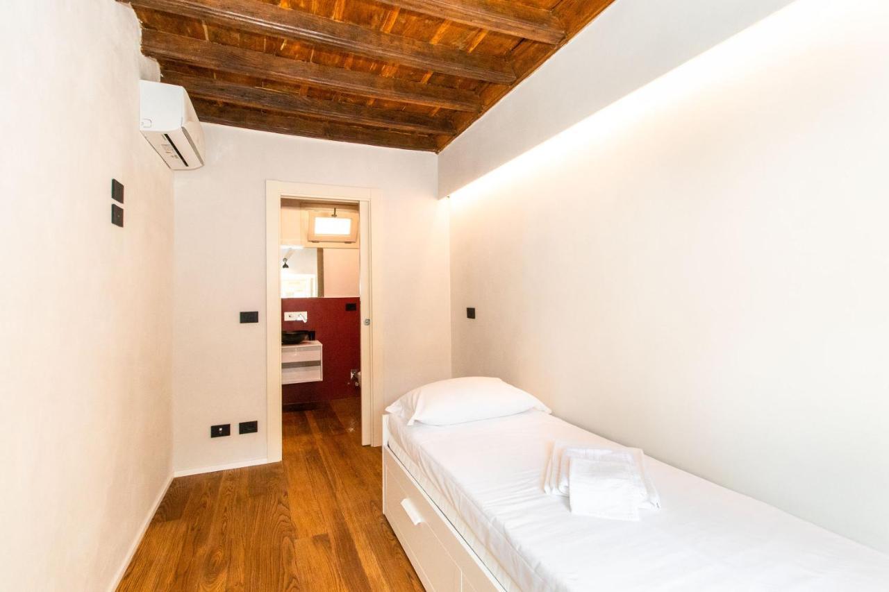 Stylish Quardilatero Romano Central Flat ตูริน ภายนอก รูปภาพ